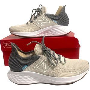 New Balance Women's Fresh Foam Roav V1 Sneaker Moonbeam/Light Aluminum 8